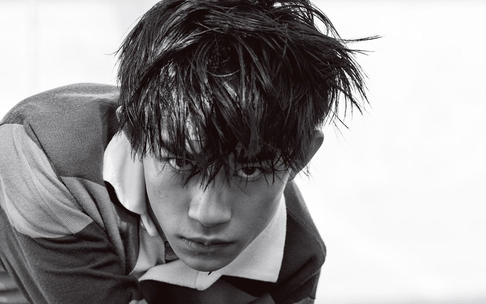 “中国足球产业年度峰会成功举行，行业前景被看好”，足球产业规模