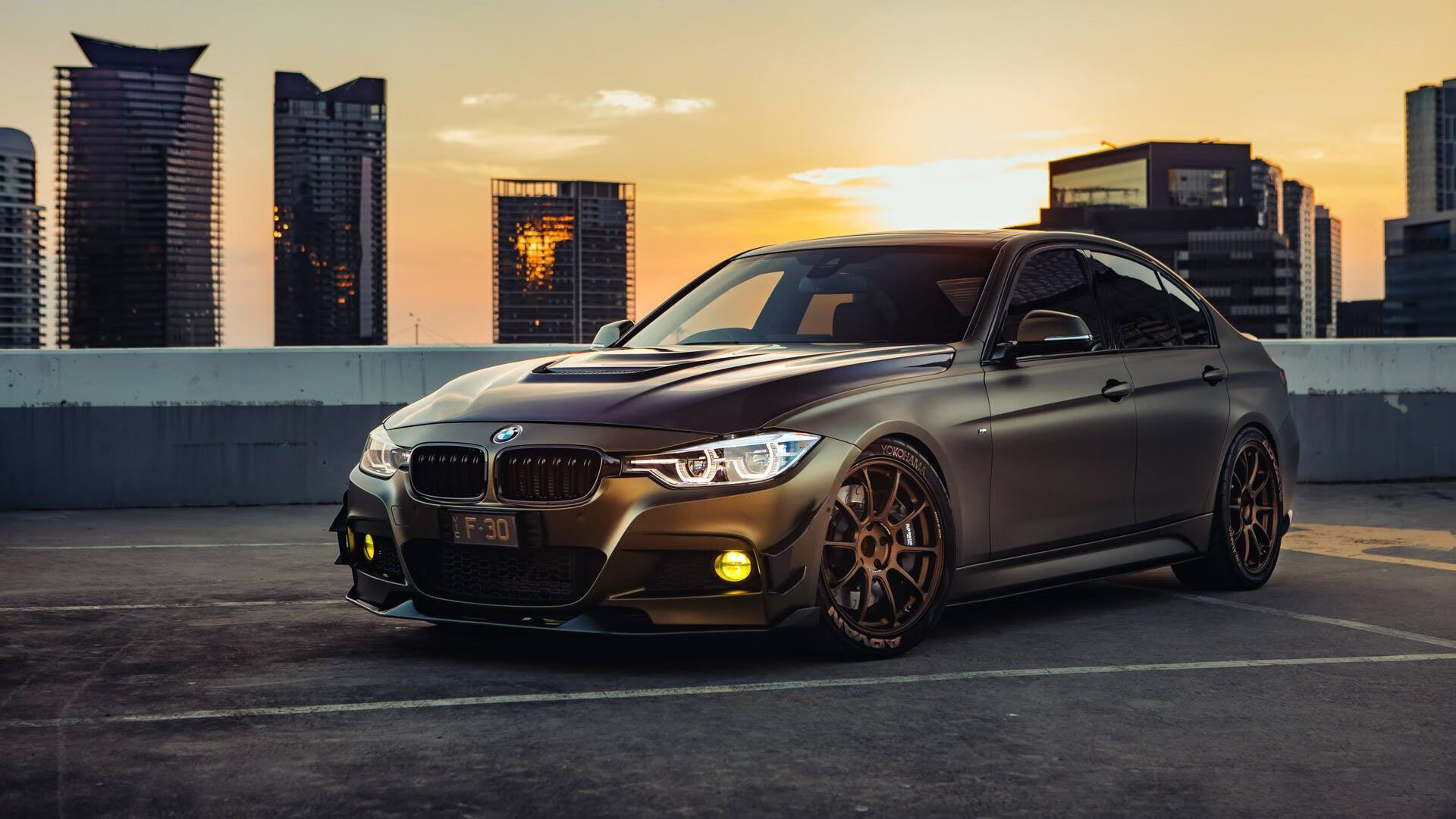 国际户外攀爬比赛，勇攀高峰的勇者之战，户外综合攀爬器材