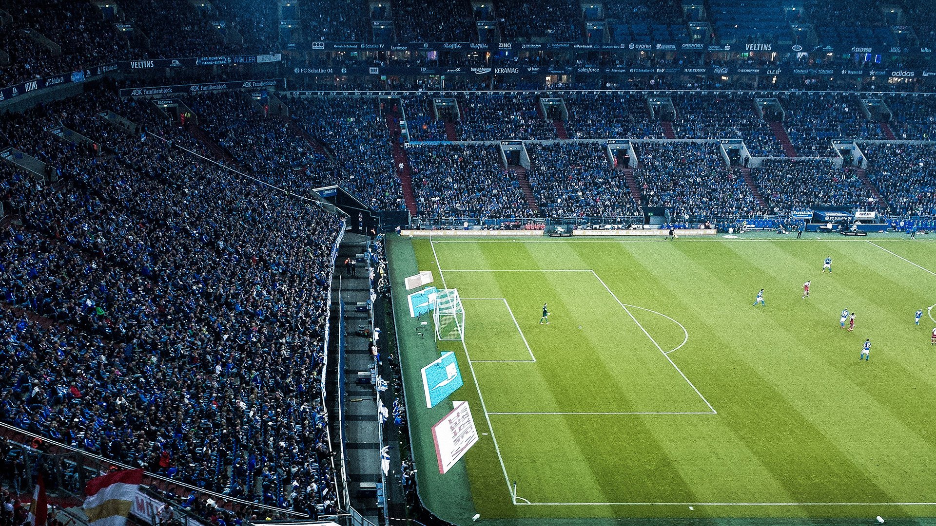 她在季后赛中多次获得“最佳防守球员”荣誉，防守能力令人称奇！