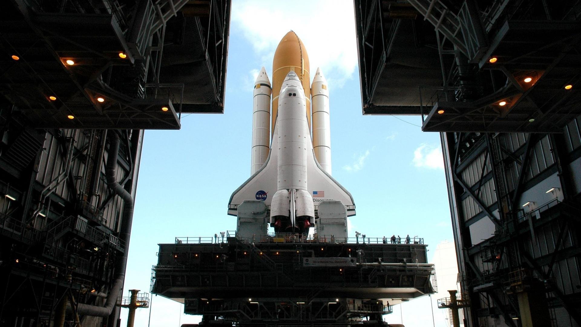 青少年“信念之旅”励志故事系列在全国范围内引发热议，青少年理想信念标语