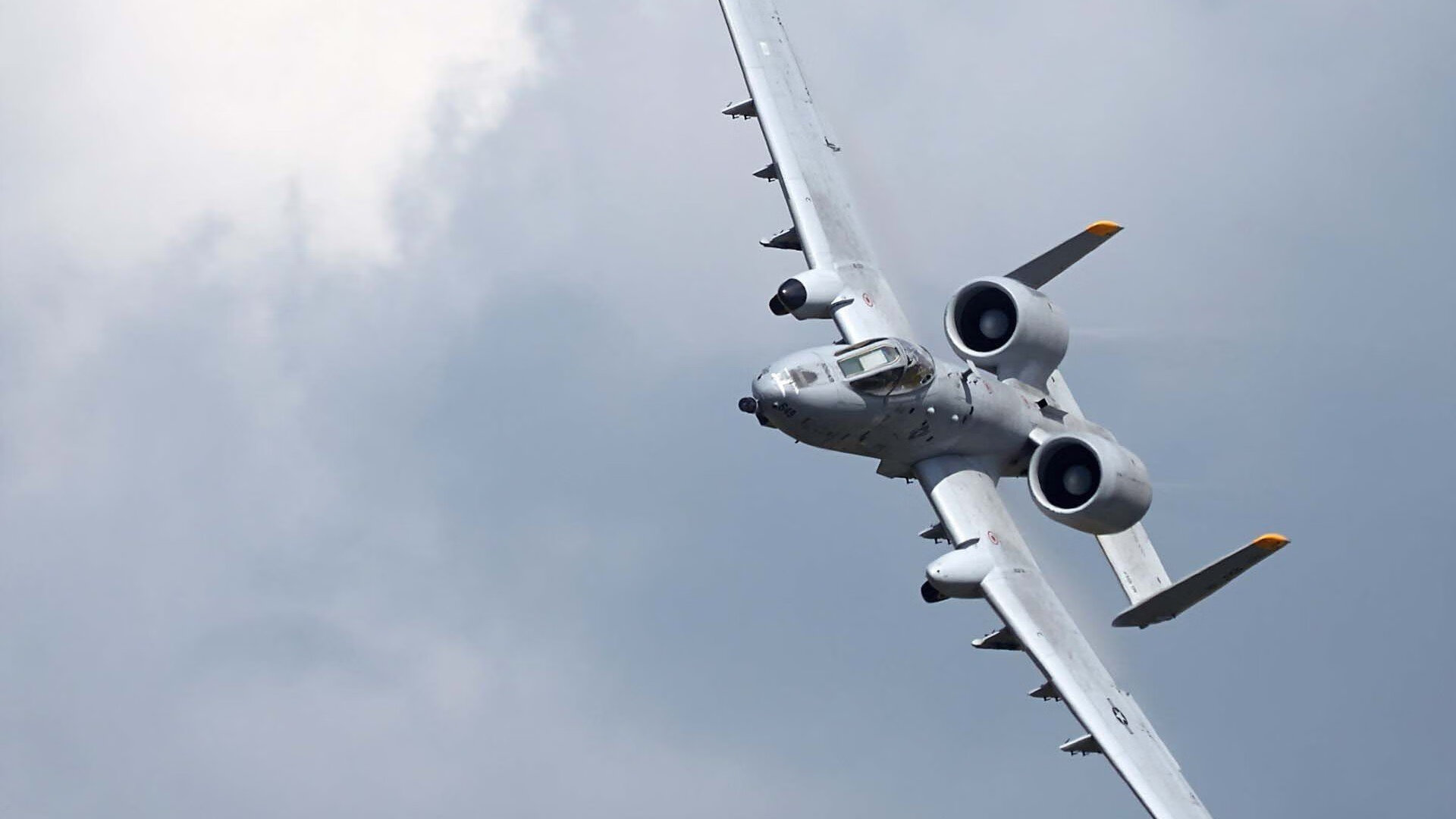 爱游戏综合娱乐-红军签下经验丰富的后卫，增强防线深度，红军后卫小说