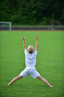 AYX GAMING-校园体育活动促进团队协作，学校体育团体凝聚力发展的途径和方法