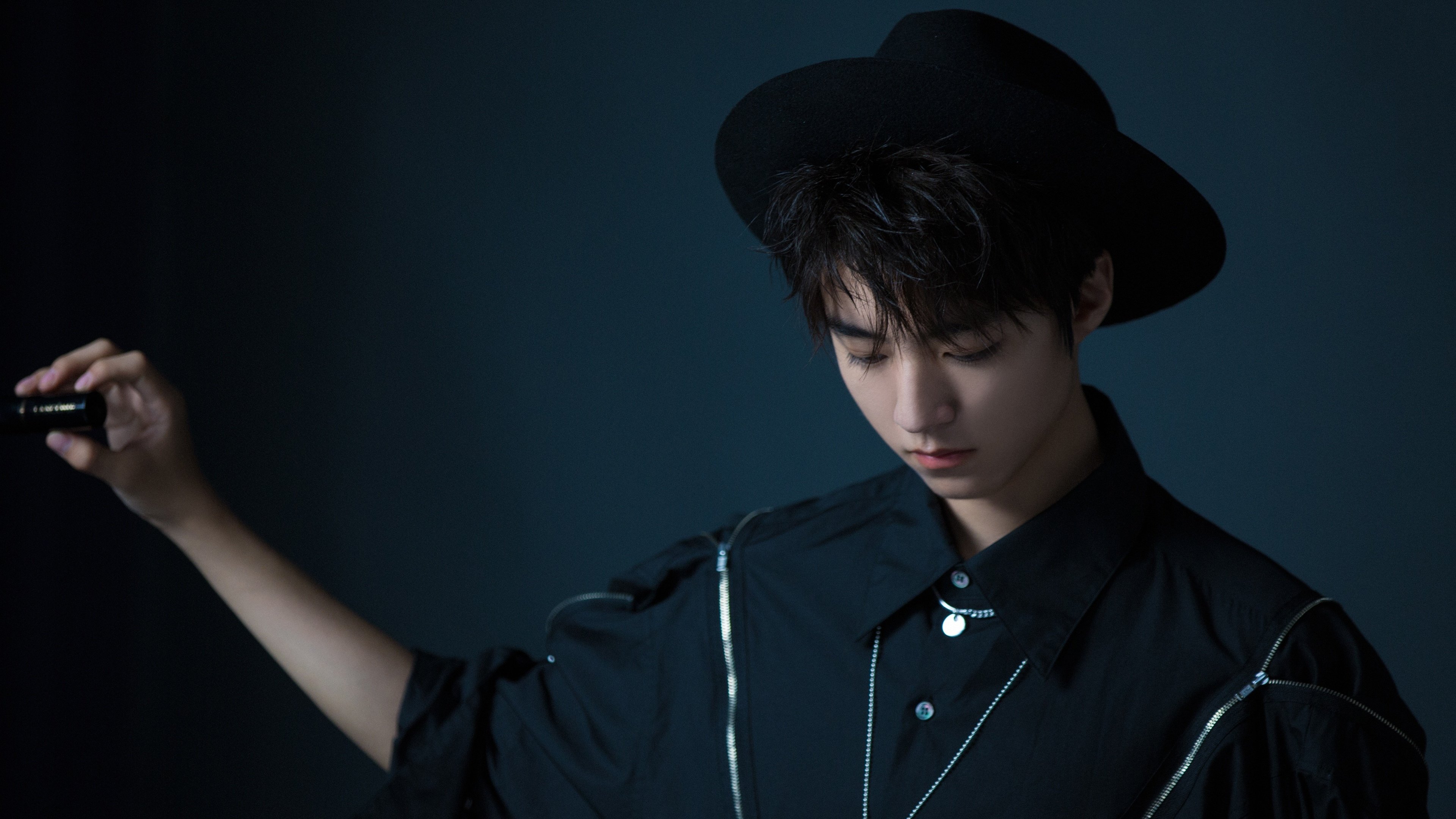 曼城险胜维拉，德布劳内传射建功，德布劳内转会曼城转会费