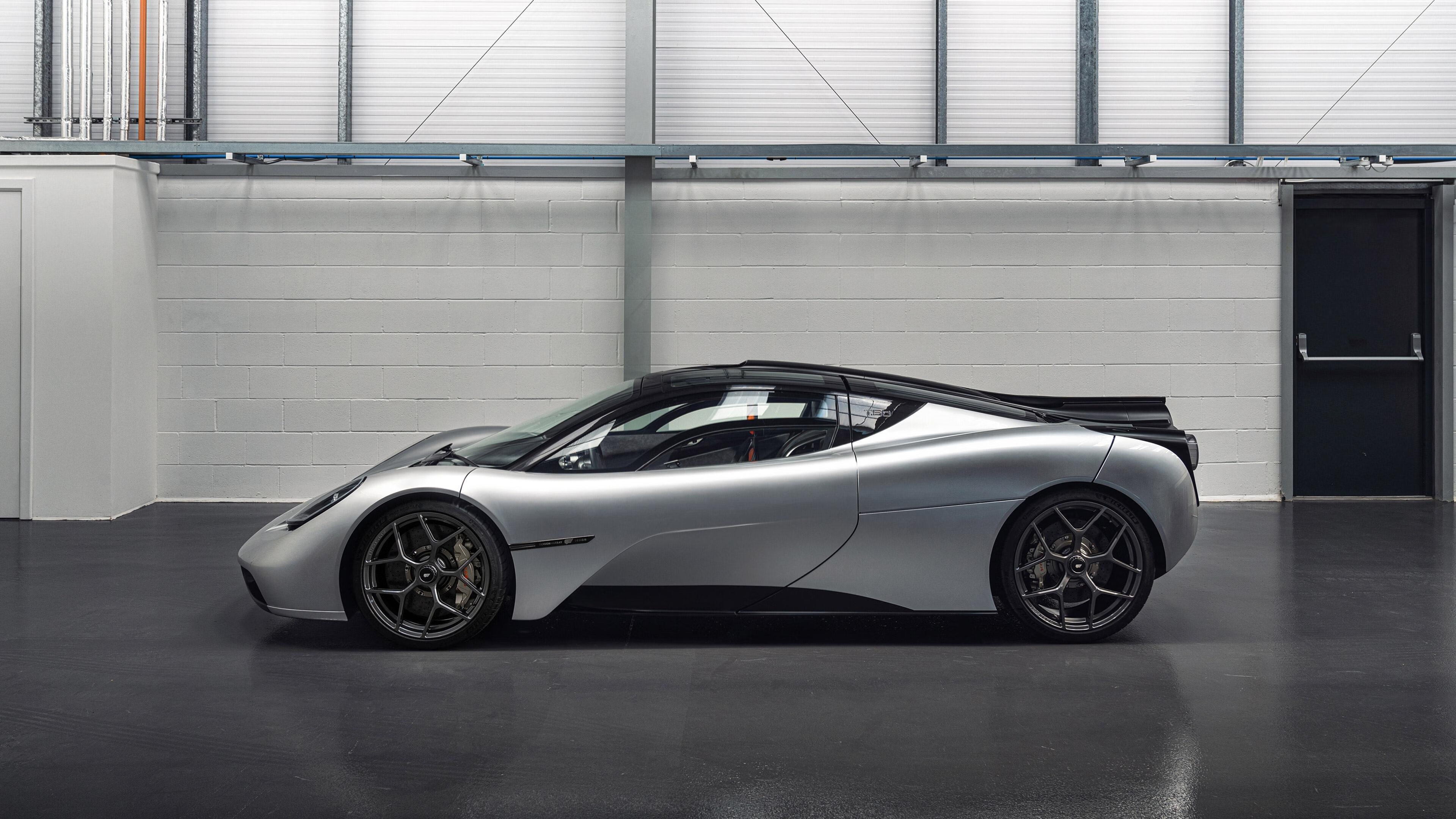 爱游戏登录入口-技术派蛙泳代表 普里戈达赢得掌声