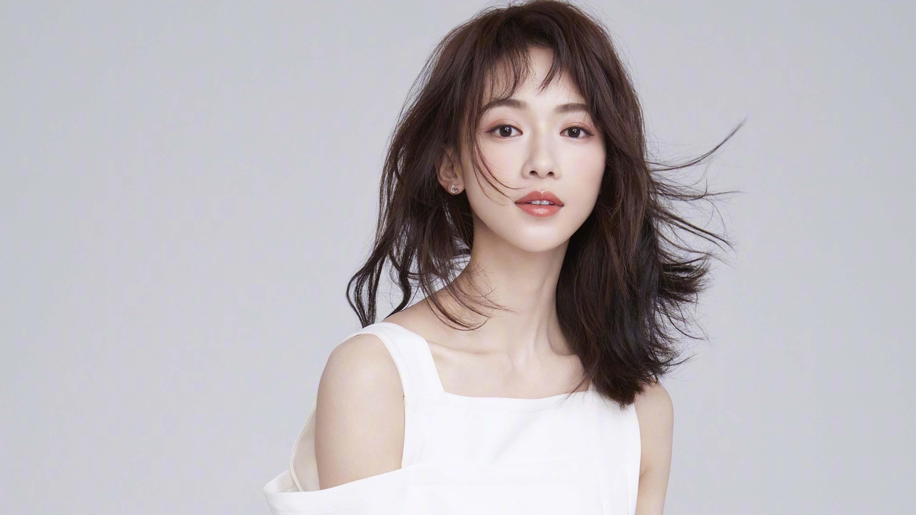 水球强碰对手希腊打出血性表现，水球比赛打架视频